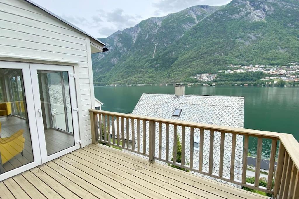 奥达Fjordside Panorama House Trolltunga别墅 外观 照片