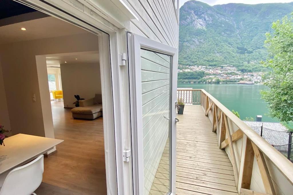 奥达Fjordside Panorama House Trolltunga别墅 外观 照片